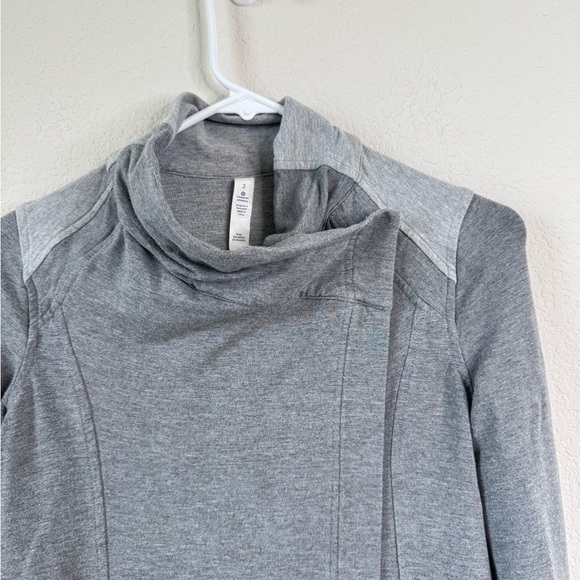 Lululemon Coast Wrap Women’s 2 Wrap Jacket French Terry Gray Athleisure Outdoor - Picture 5 of 10